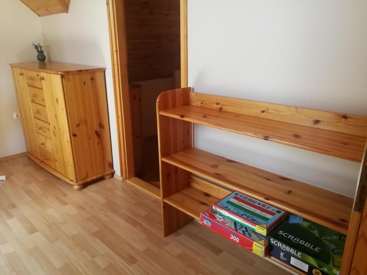 Bottyahat Guesthouse Rezi Buitenkant foto