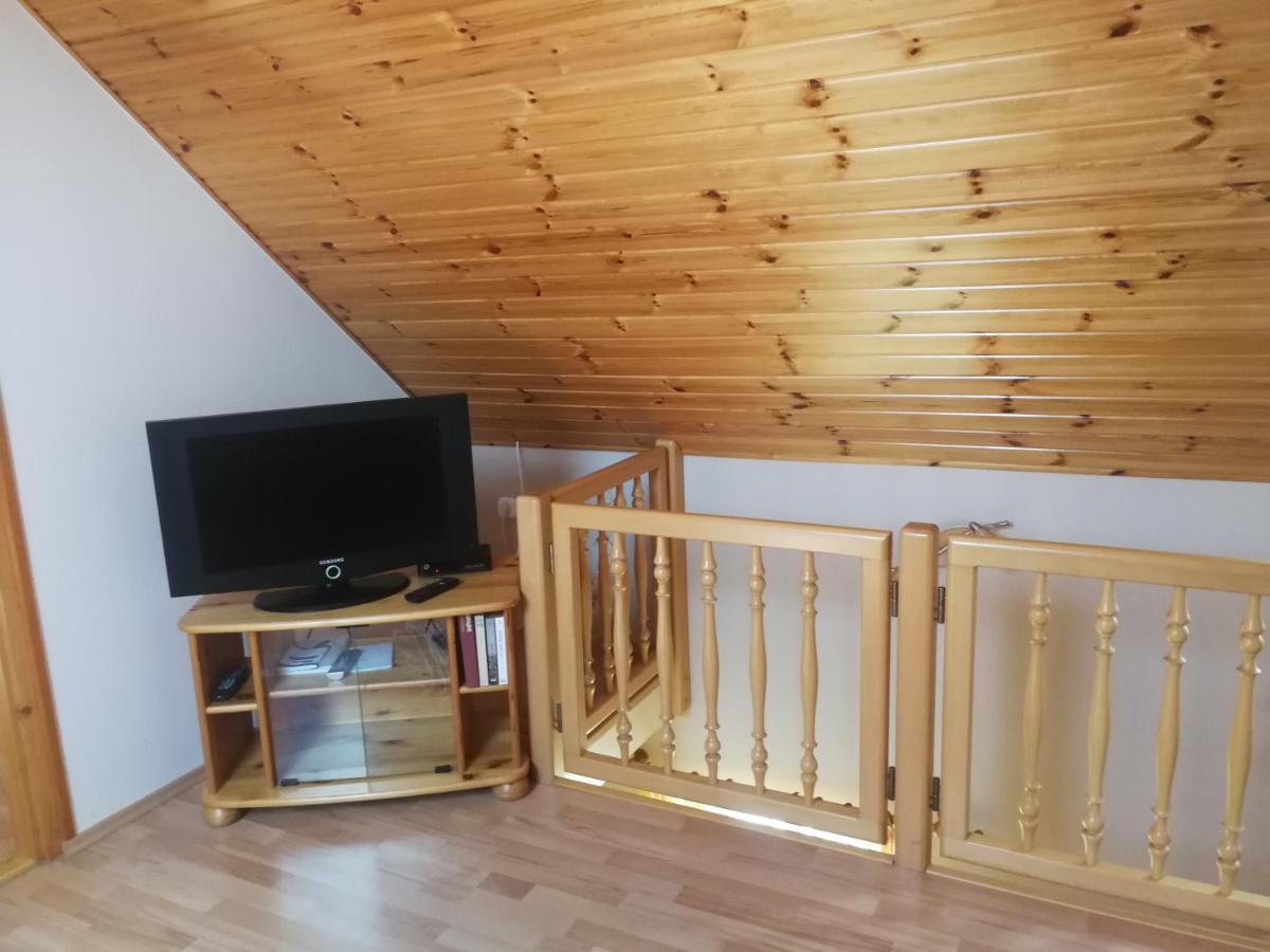 Bottyahat Guesthouse Rezi Buitenkant foto
